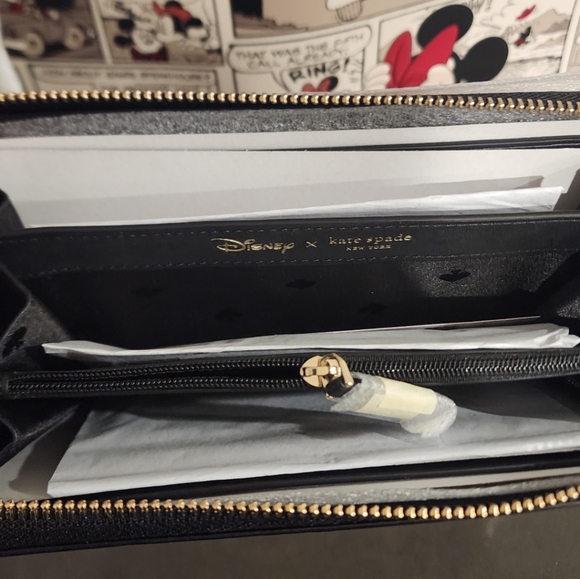 Disney X Kate Spade New York Tote and matching wallet - Picture 8 of 9